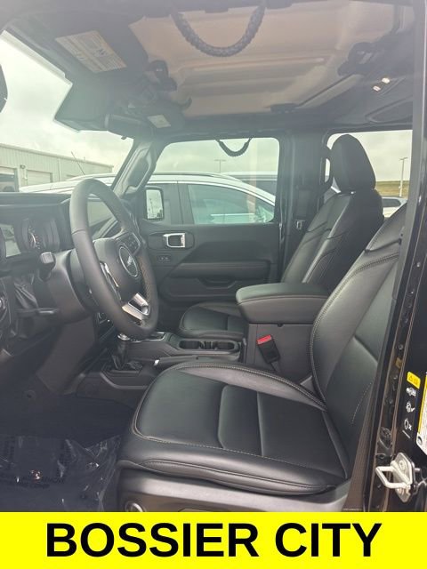 Used 2024 Jeep Wrangler Unlimited Sahara w/ Safety Group AWD/4WD image 9