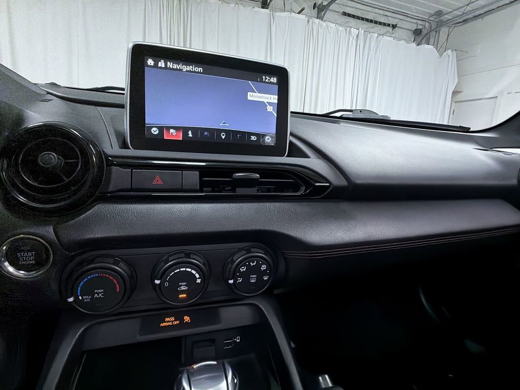 Used 2016 MAZDA MX-5 Miata Club RWD image 22