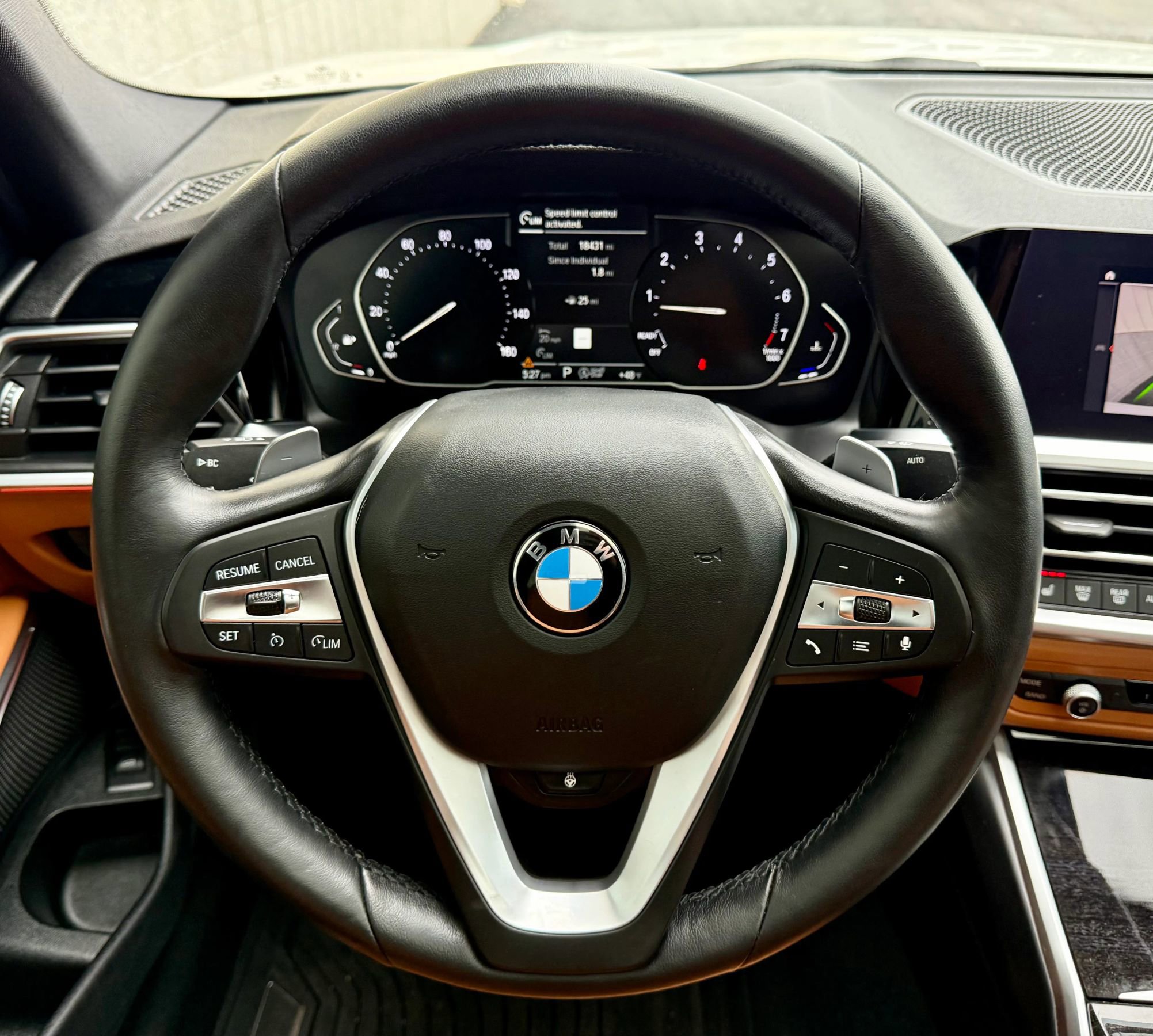 Used 2022 BMW 330i xDrive Sedan w/ Driving Assistance Package AWD/4WD image 18