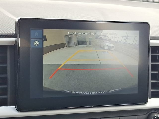 New 2026 Hyundai Venue SEL FWD image 17