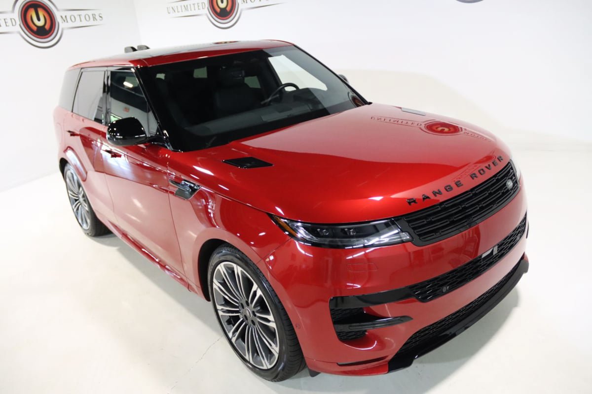 Used 2025 Land Rover Range Rover Sport Dynamic SE AWD/4WD image 23