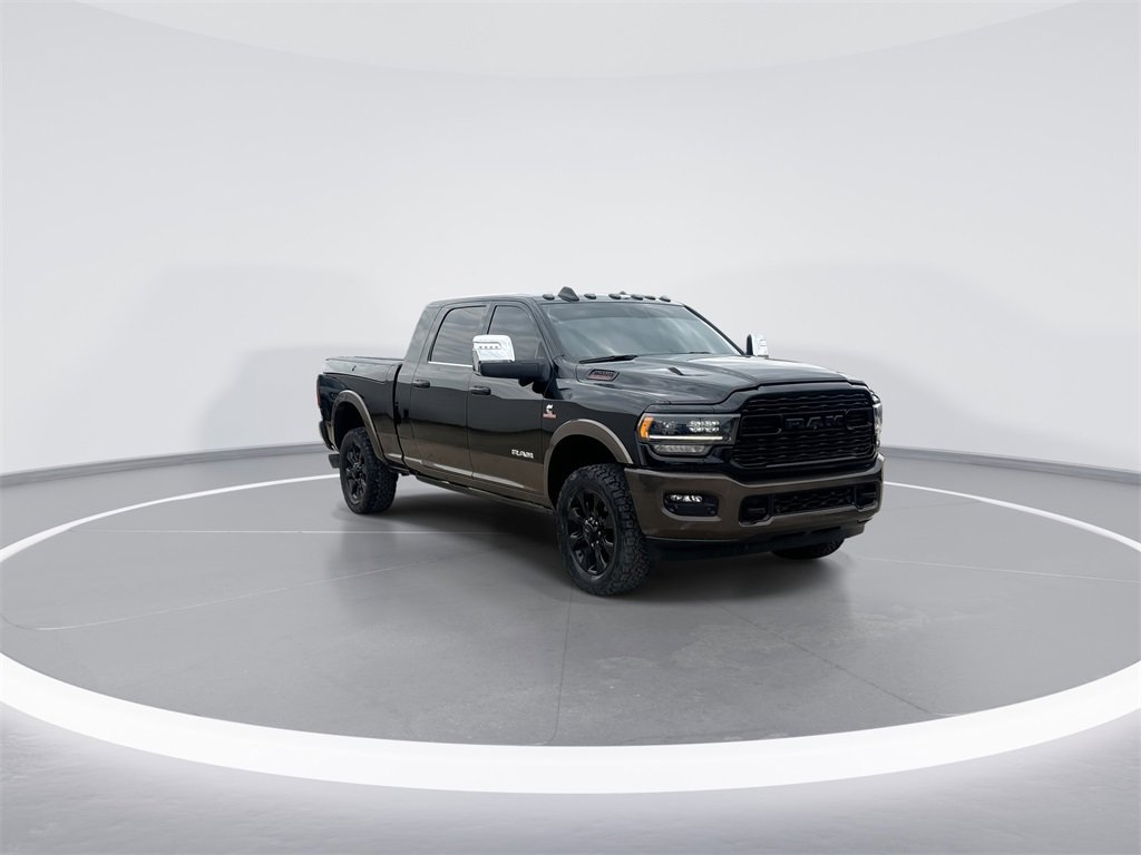 Used 2024 RAM 2500 Limited w/ Towing Technology Group image 2
