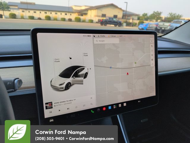 Used 2019 Tesla Model 3 Standard Range Plus RWD image 14