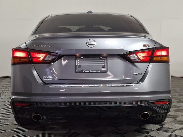 Used 2023 Nissan Altima 2.5 SR w/ SR Premium Package AWD/4WD image 8