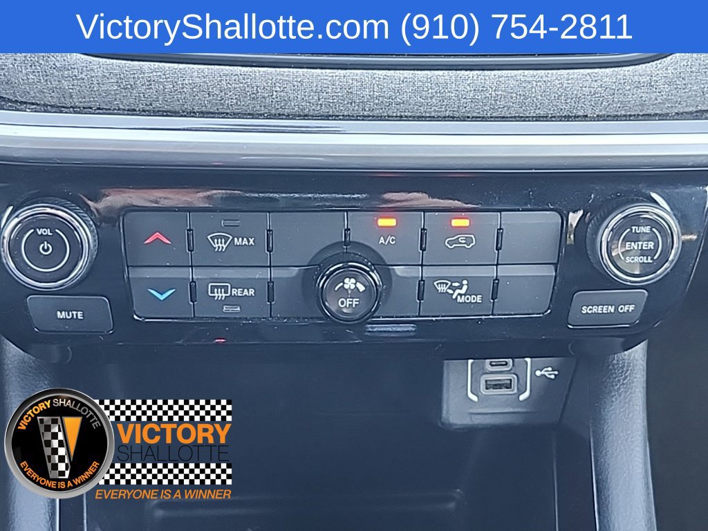 Certified 2024 Jeep Compass Latitude AWD/4WD image 10