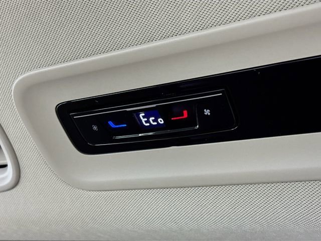 New 2025 Volkswagen ID. Buzz 1st Edition image 26