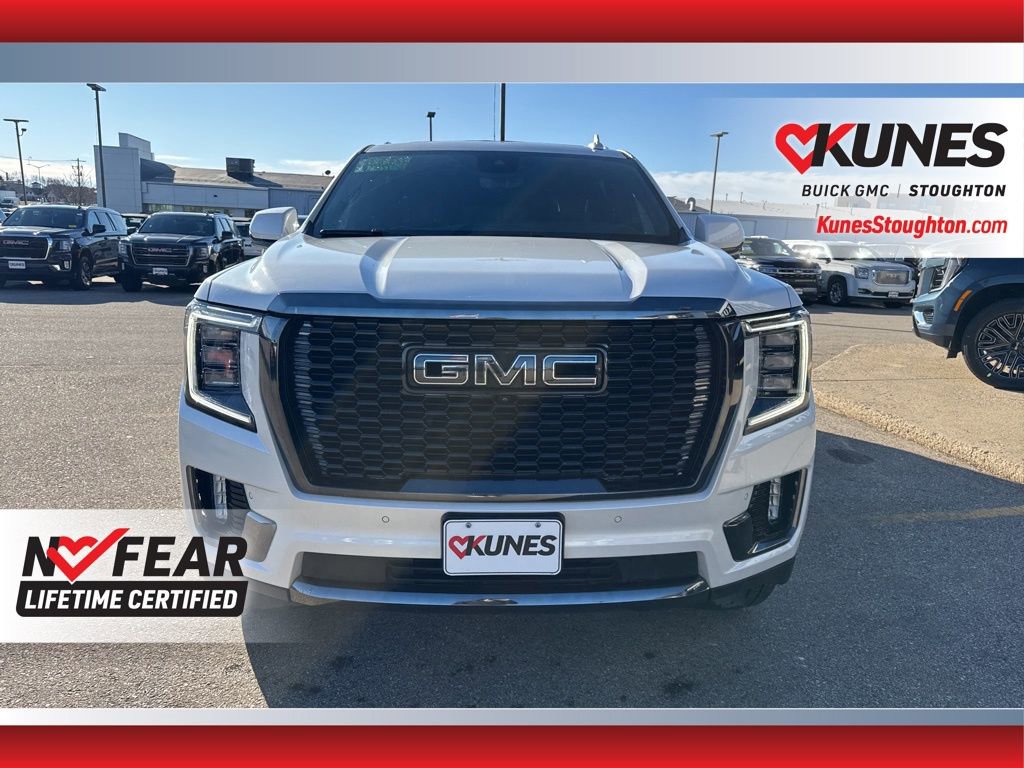 Used 2023 GMC Yukon XL Denali Ultimate image 5