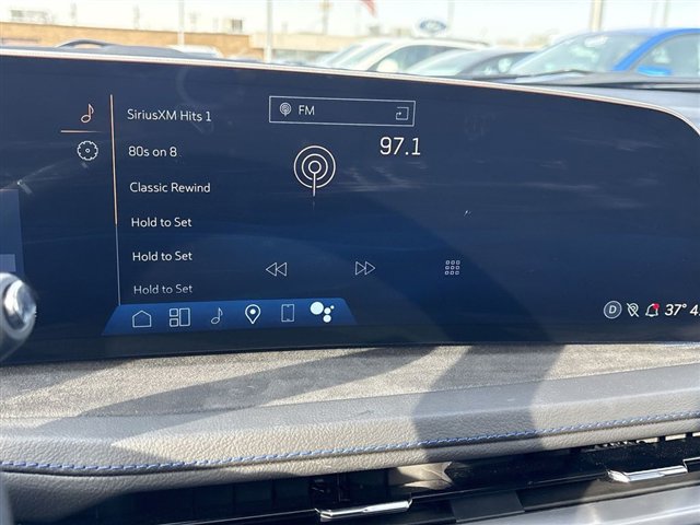 Certified 2025 Cadillac XT4 Sport image 13