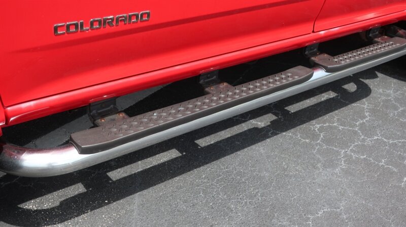 Used 2005 Chevrolet Colorado LS w/ Safe And Sound Package RWD image 29