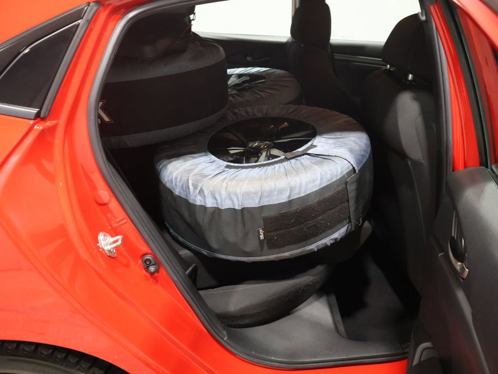 Used 2018 Honda Civic Sport image 19