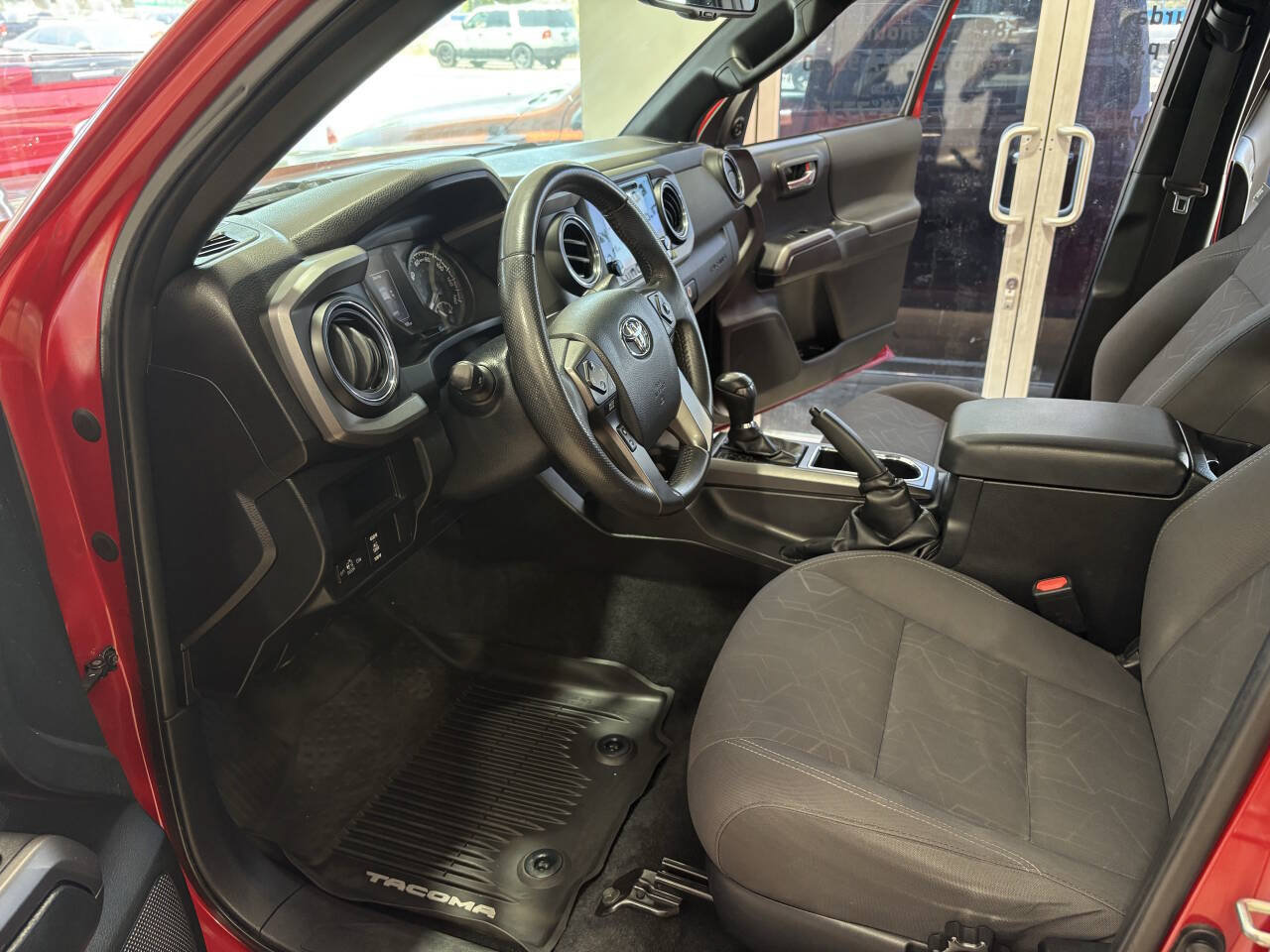 Used 2016 Toyota Tacoma TRD Off-Road w/ Towing Package RWD image 14
