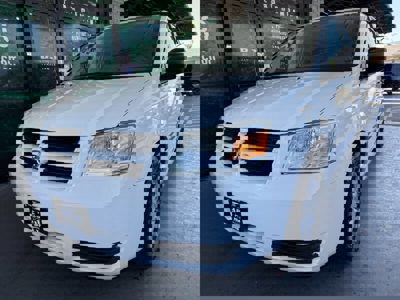 Used 2008 Dodge Grand Caravan SE image 3