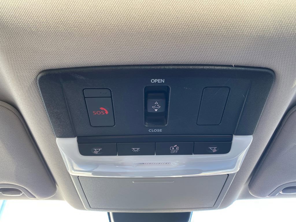 Used 2019 Nissan Altima 2.5 Platinum image 24