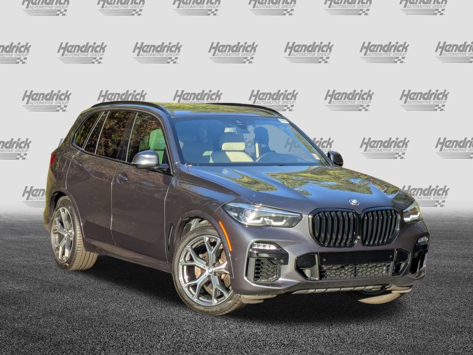 Used 2021 BMW X5 sDrive40i w/ M Sport Package image 2