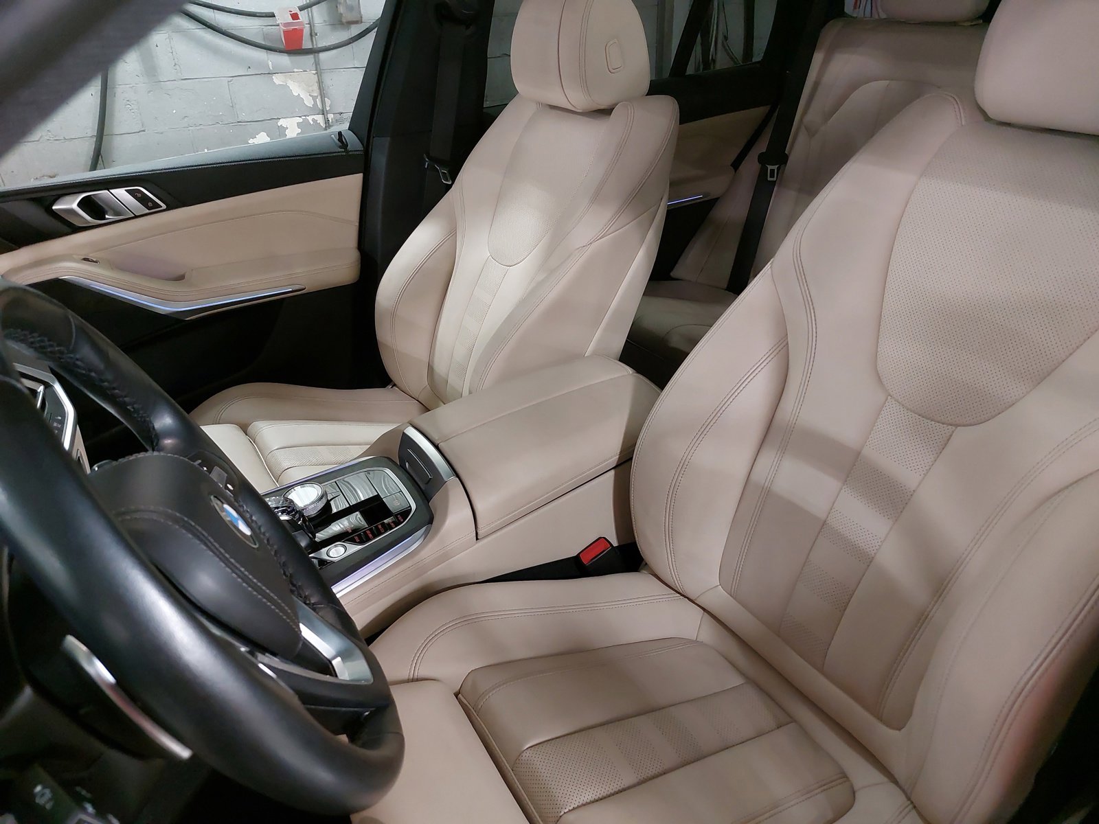 Used 2022 BMW X5 sDrive40i RWD image 17