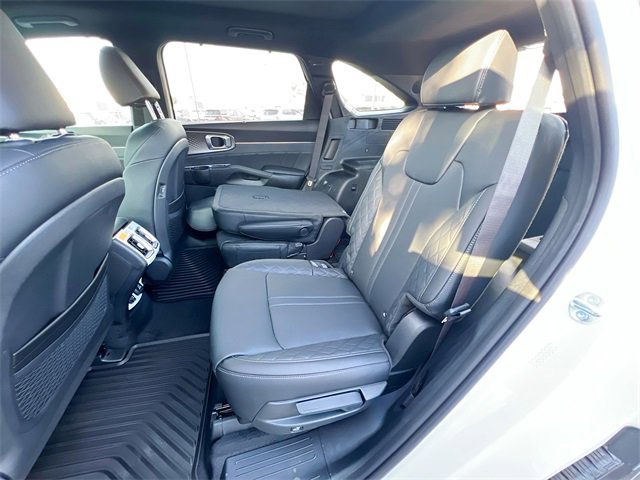 New 2026 Kia Sorento SX Prestige image 18