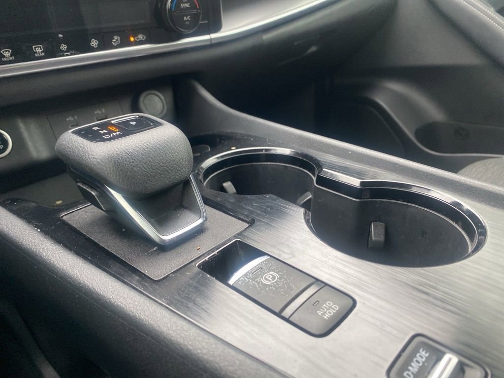 Used 2023 Nissan Rogue SV image 24