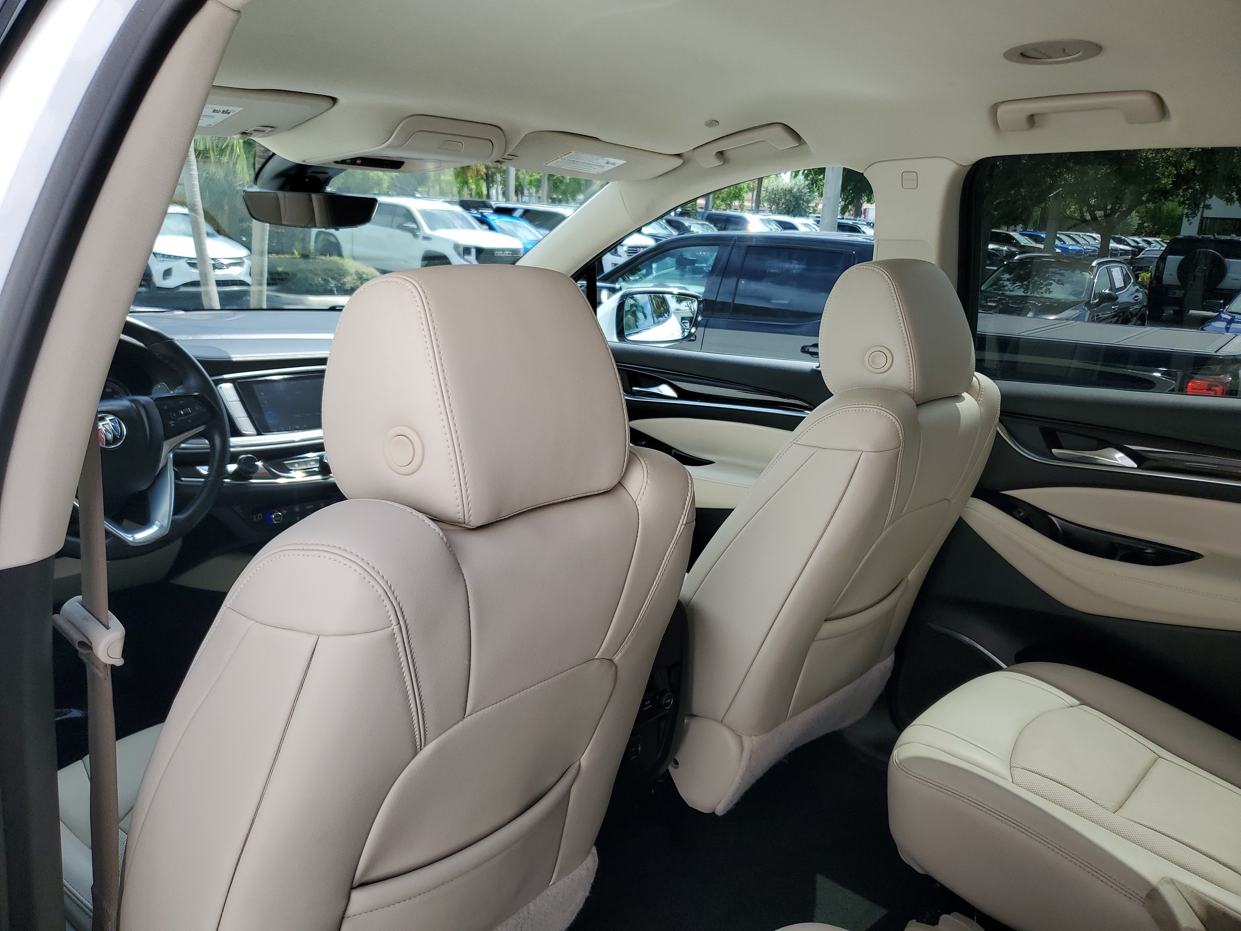 Certified 2024 Buick Enclave Essence w/ Technology Package FWD image 14
