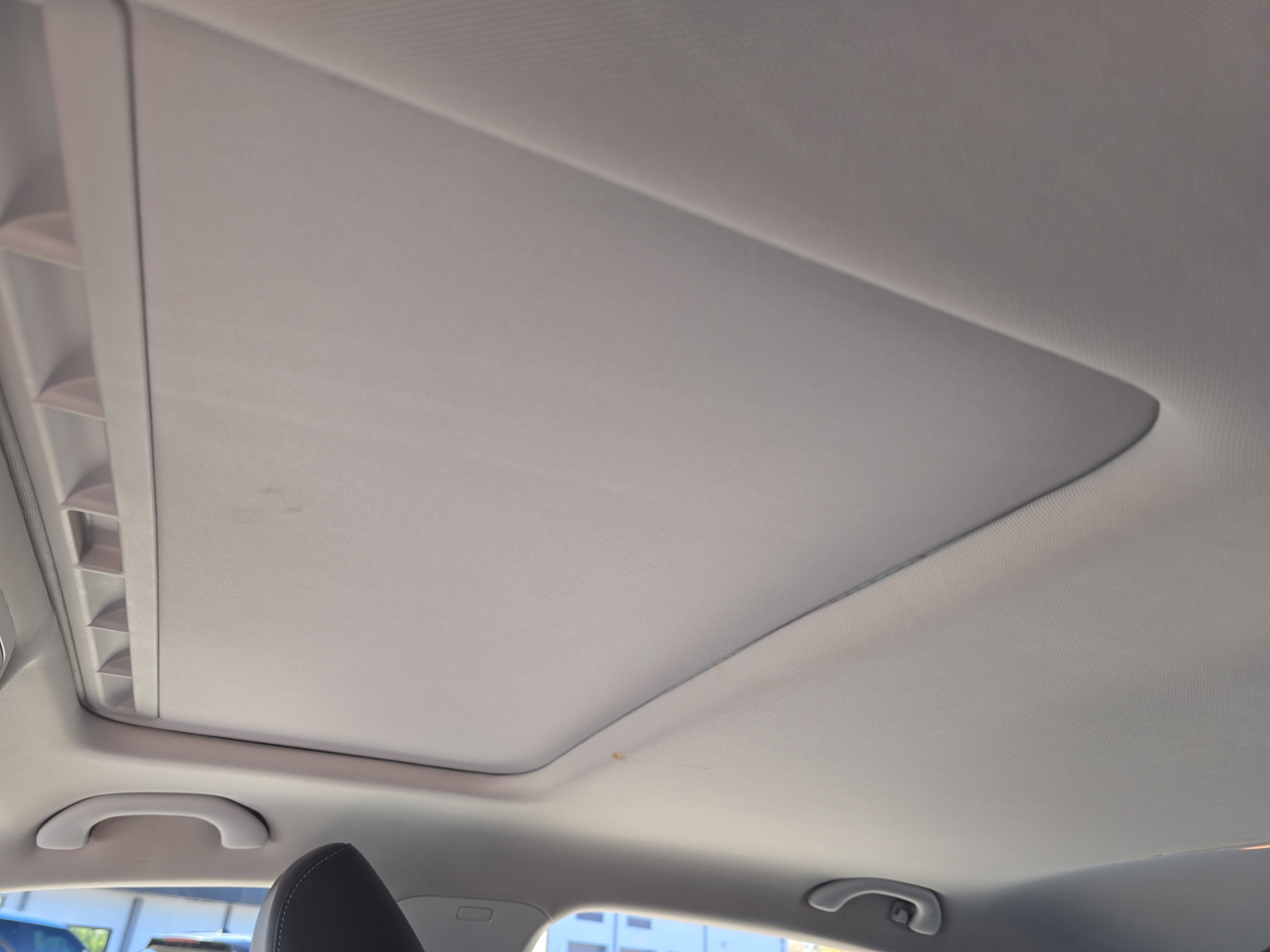 Used 2022 Volkswagen Passat 2.0T SE image 22