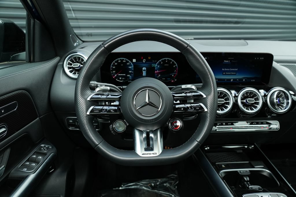Used 2024 Mercedes-Benz GLA 35 AMG 4MATIC image 30