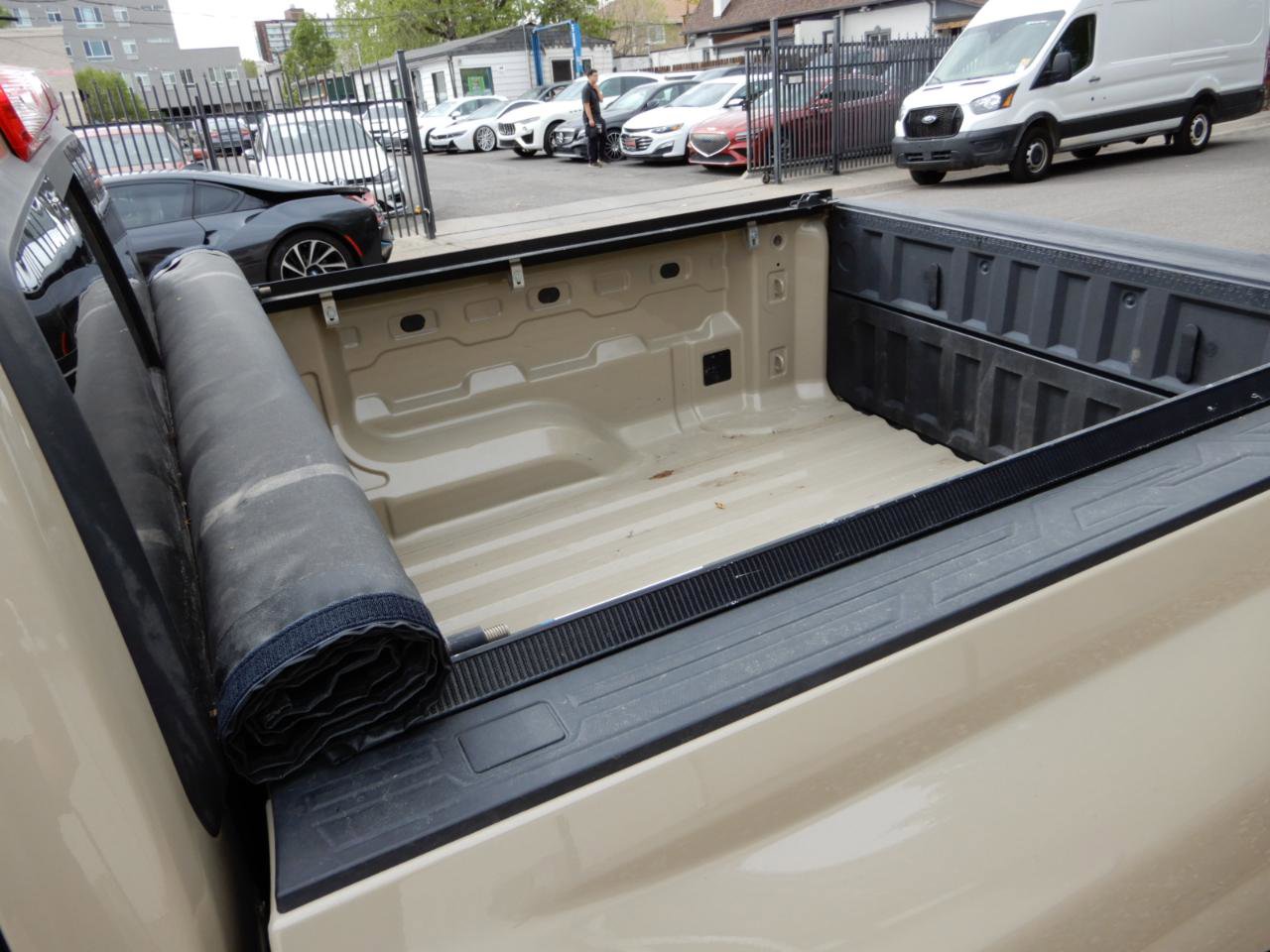 Used 2023 Chevrolet Colorado W/T w/ WT Convenience Package II AWD/4WD image 9