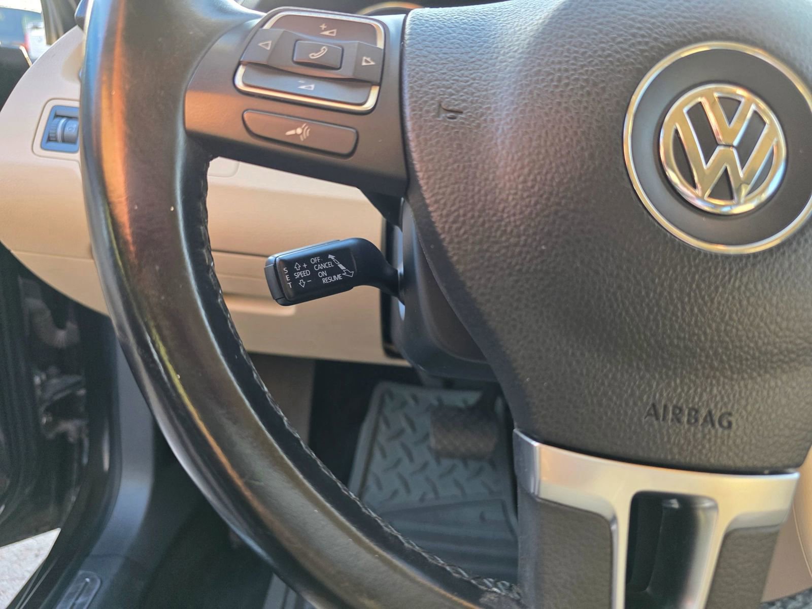 Used 2017 Volkswagen CC Sport image 19