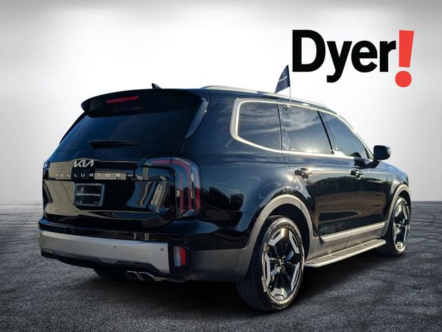 Used 2024 Kia Telluride EX image 4