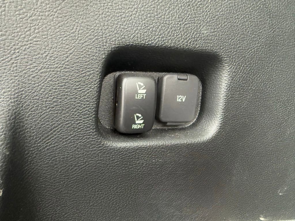 Used 2023 Ford Edge SEL w/ Convenience Package image 28