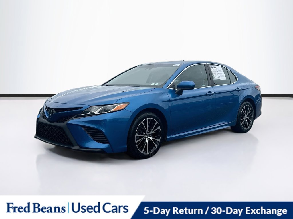 Used 2018 Toyota Camry SE FWD image 3
