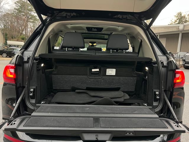 Used 2020 BMW X7 xDrive40i w/ Premium Package image 32