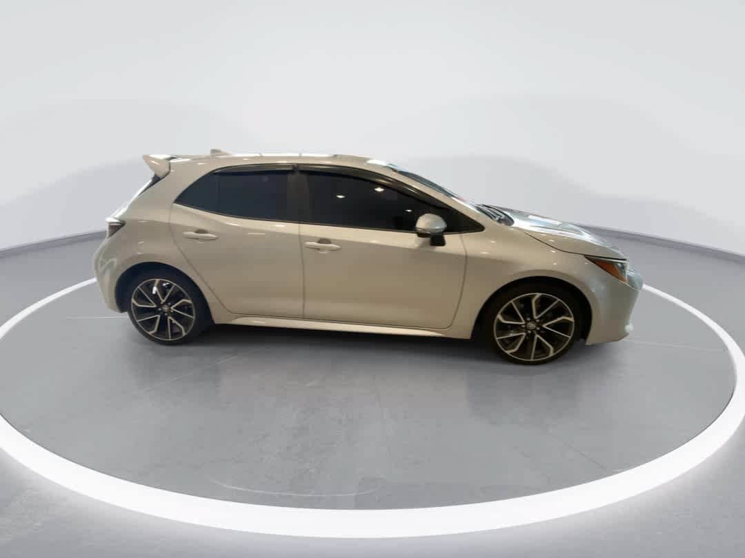 Used 2019 Toyota Corolla XSE FWD image 9