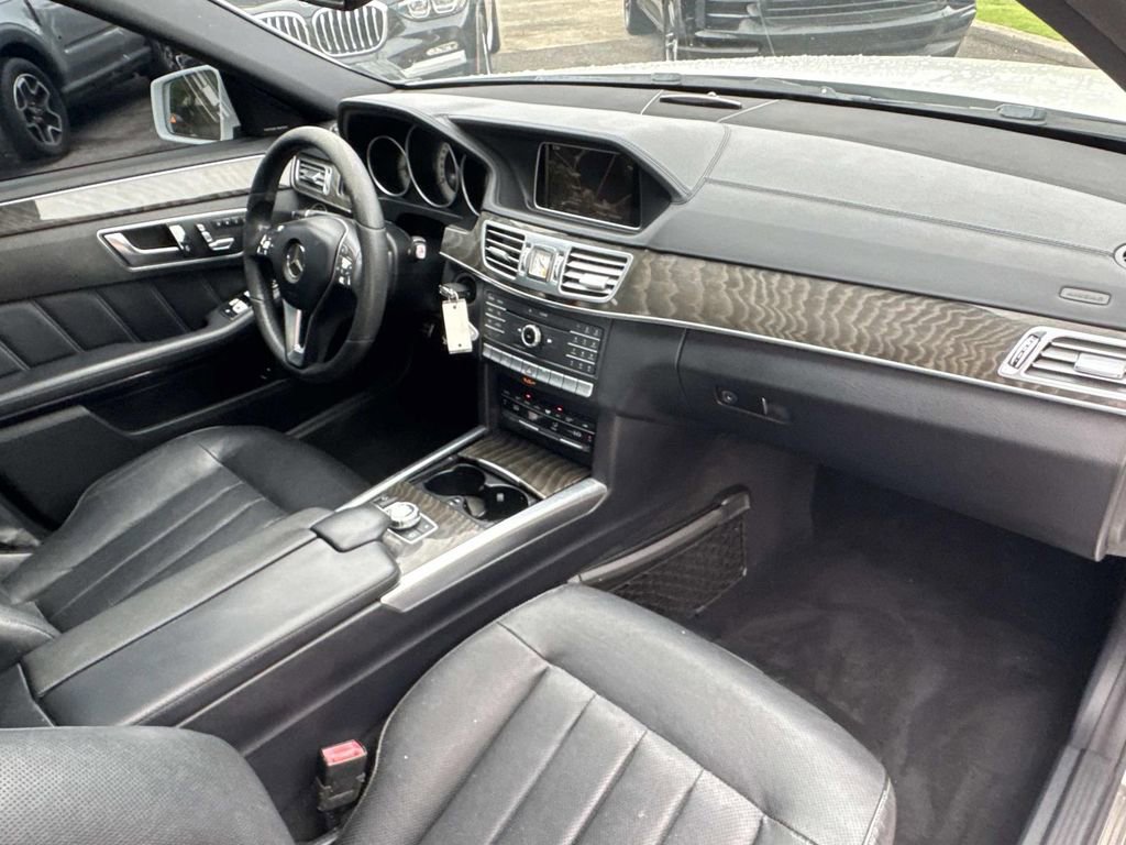 Used 2016 Mercedes-Benz E 400 Sedan image 13