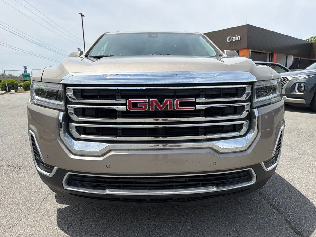 Used 2023 GMC Acadia SLE w/ Driver Convenience Package FWD image 13