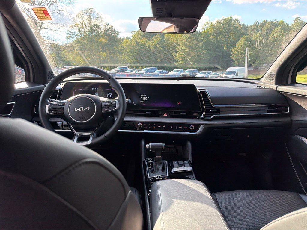 Certified 2024 Kia Sportage X-Line w/ X-Line Premium Package AWD/4WD image 11