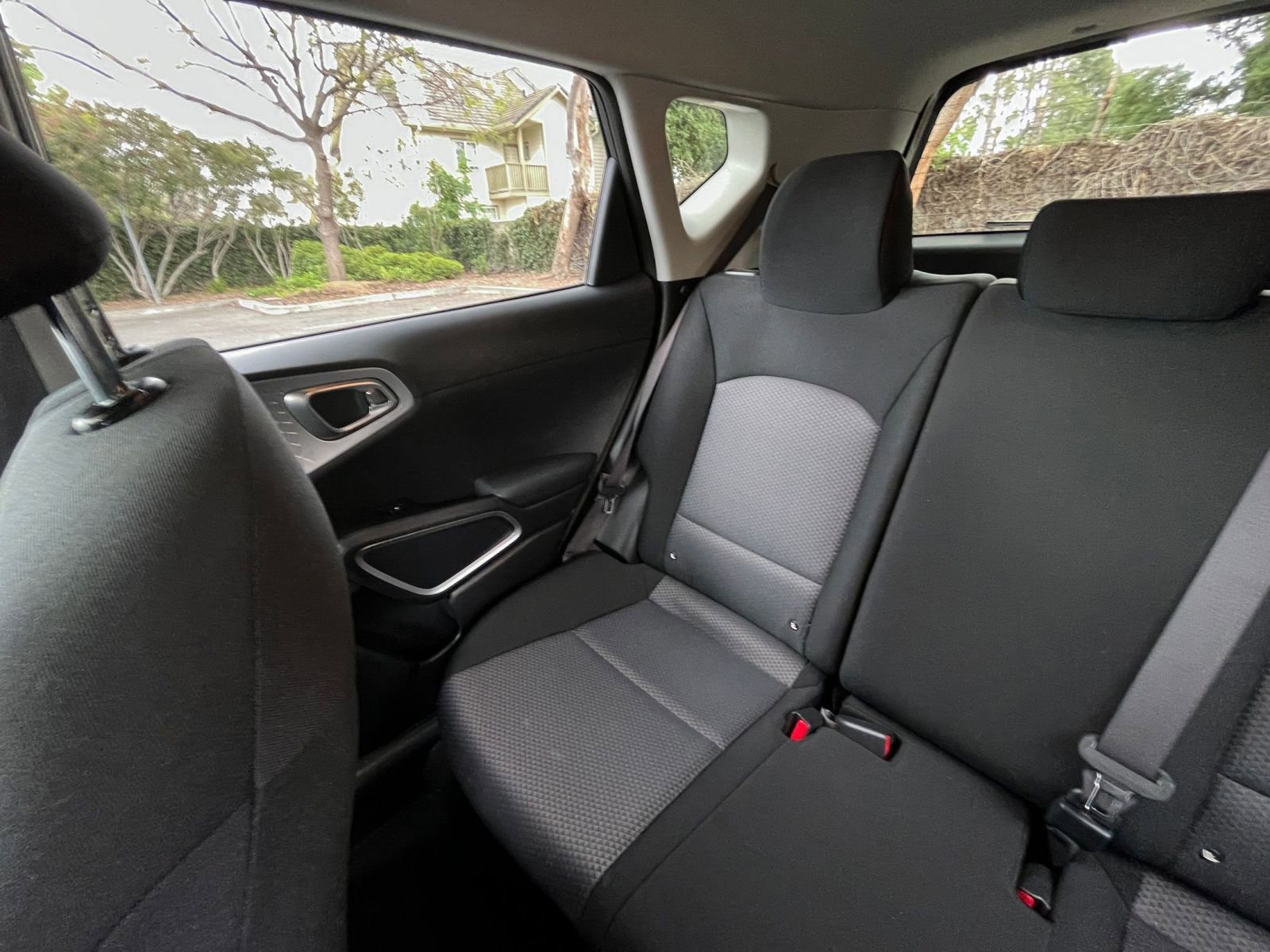 Used 2025 Kia Soul LX w/ LX Technology Package image 37