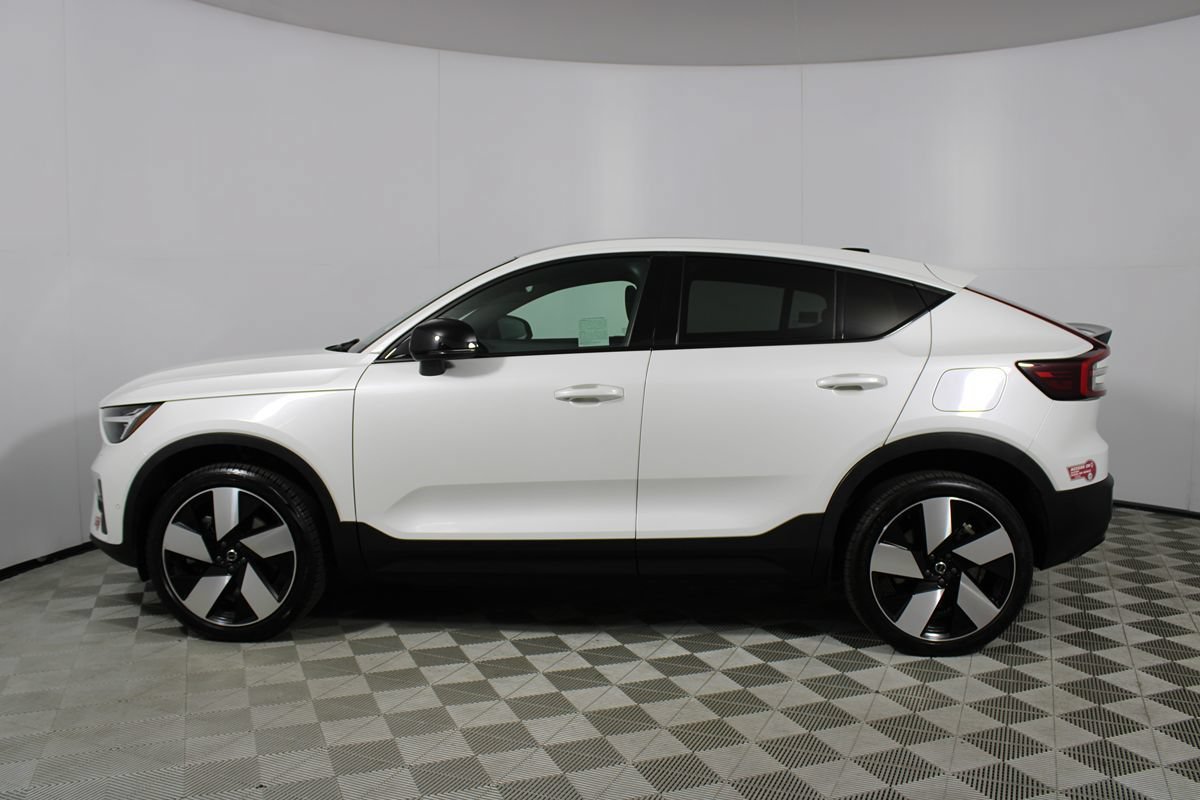 Used 2023 Volvo C40 P8 Recharge Ultimate w/ Protection Package Premier AWD/4WD image 35