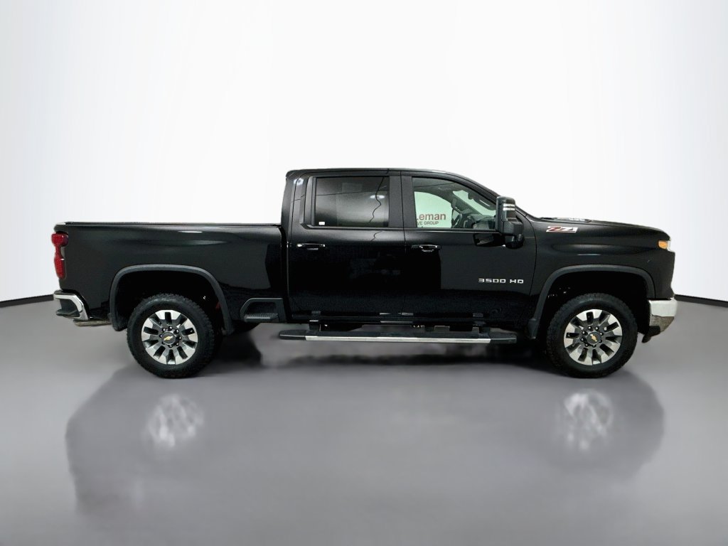 Used 2025 Chevrolet Silverado 3500 LT w/ All Star Edition AWD/4WD image 8