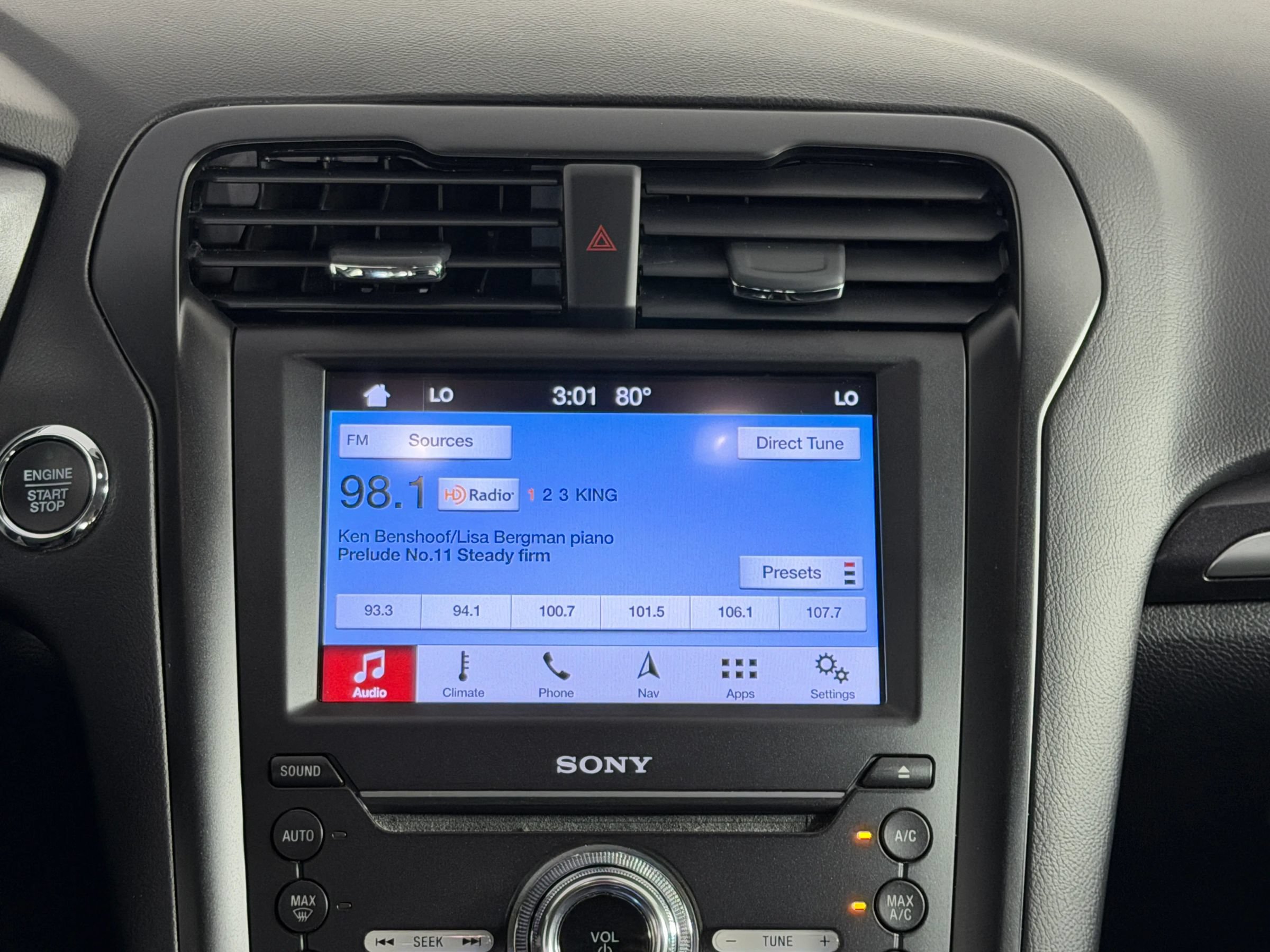 Used 2019 Ford Fusion Titanium FWD image 26