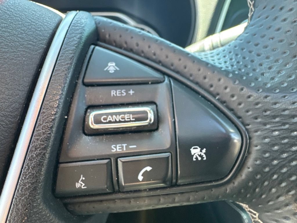 Used 2023 Nissan Maxima SL FWD image 24
