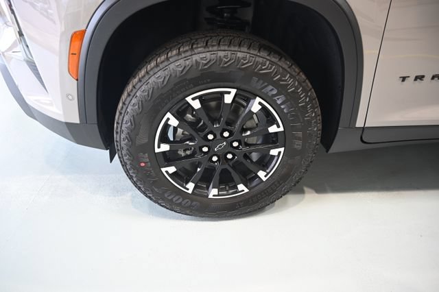 New 2026 Chevrolet Traverse Z71 w/ Enhanced Driving Package AWD/4WD image 28
