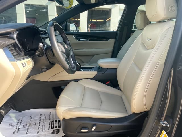 Used 2018 Cadillac XT5 AWD image 19