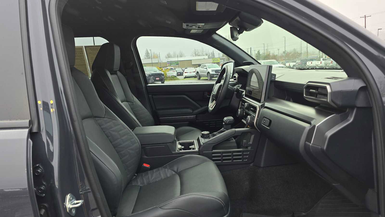 Certified 2025 Toyota 4Runner TRD Off-Road Premium image 13