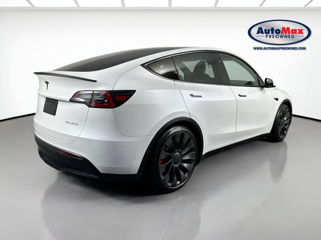 Used 2024 Tesla Model Y Performance AWD/4WD image 2