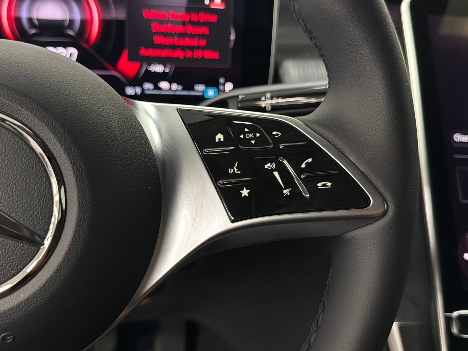 Certified 2025 Mercedes-Benz GLC 350e 4MATIC image 29
