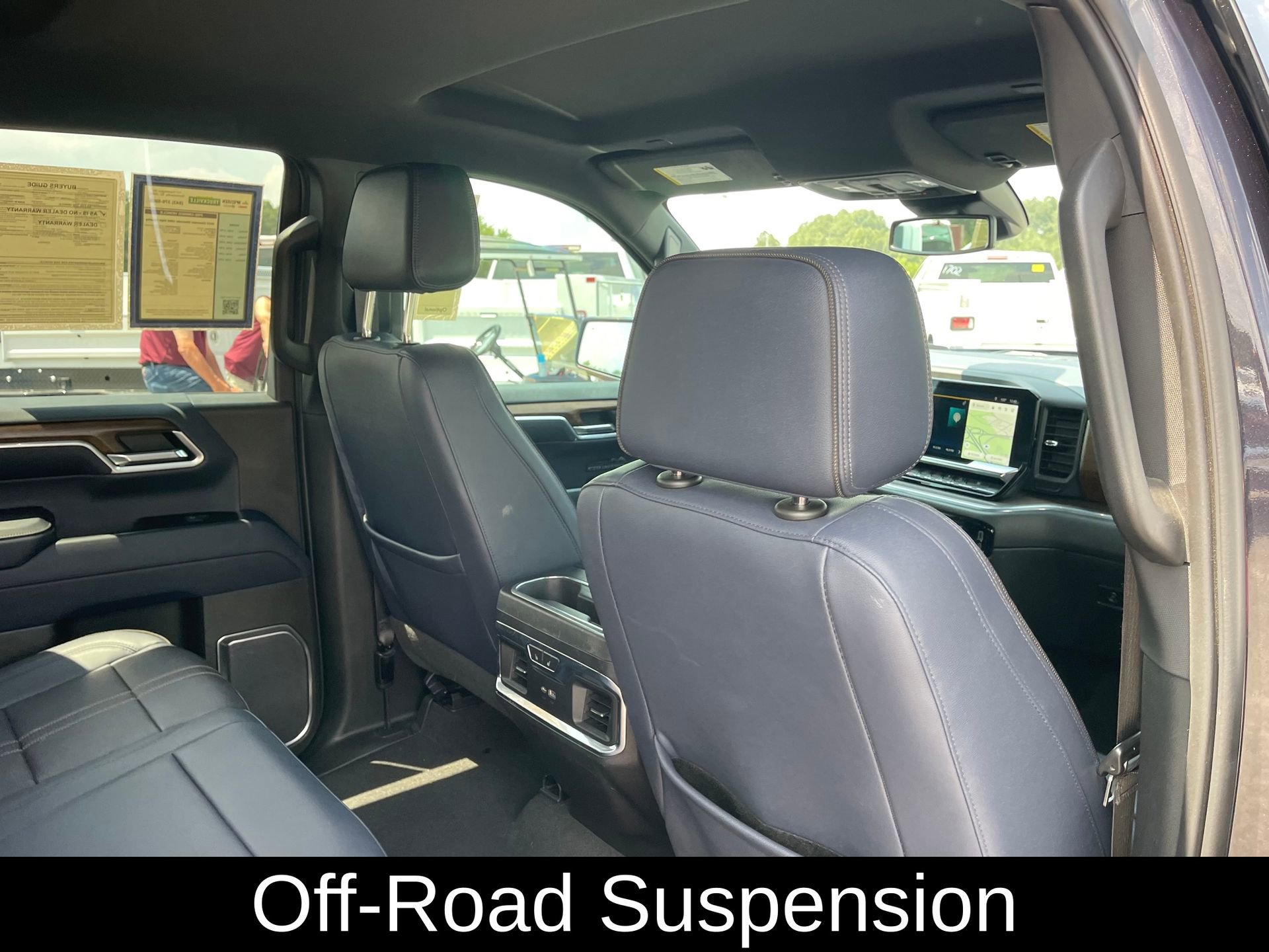 Used 2022 Chevrolet Silverado 1500 High Country w/ Z71 Off-Road Package AWD/4WD image 25