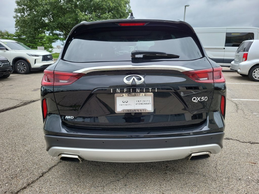 Used 2025 INFINITI QX50 Luxe AWD/4WD image 4