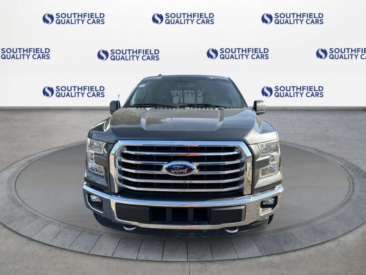 Used 2017 Ford F150 XLT w/ Equipment Group 302A Luxury AWD/4WD image 9