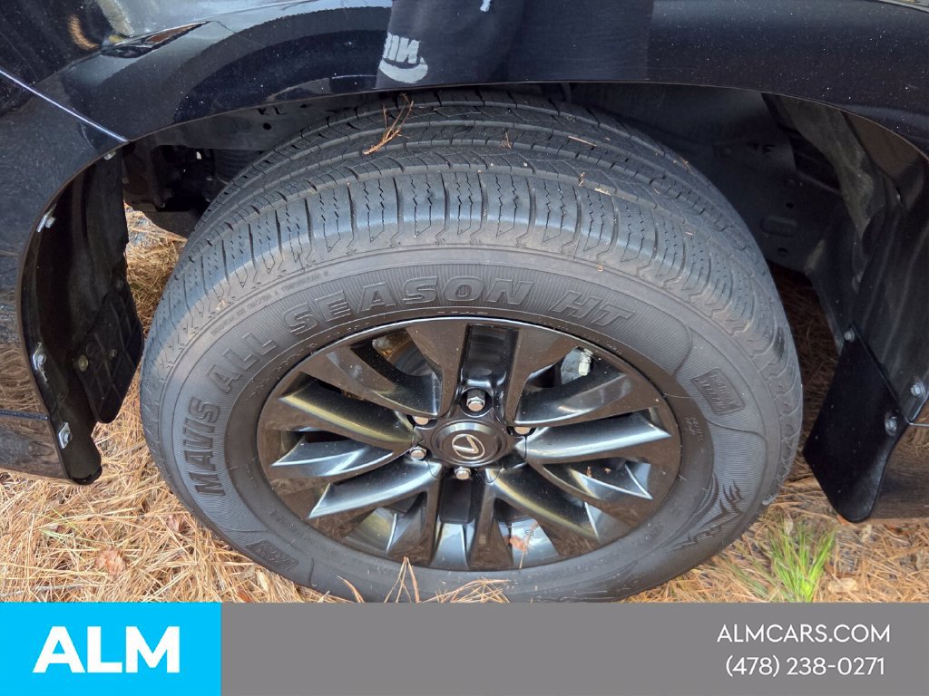 Used 2023 Lexus GX 460 Premium w/ Premium Plus Package AWD/4WD image 2
