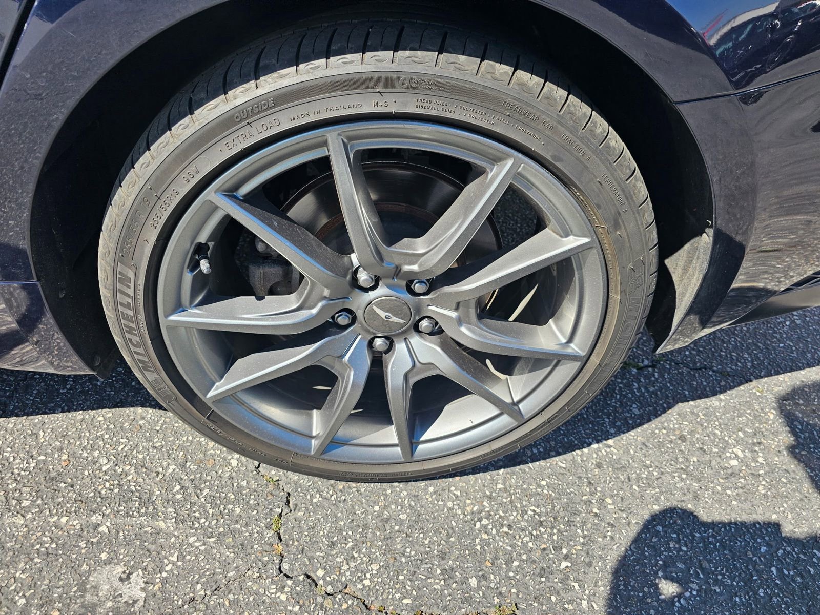 Used 2023 Genesis G70 2.0T image 10