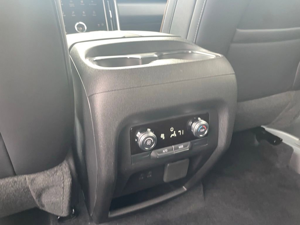 New 2026 GMC Acadia AT4 image 23